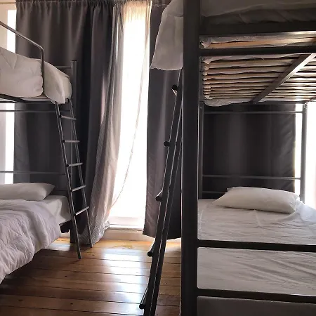 Hostel Aristheu Lisbon