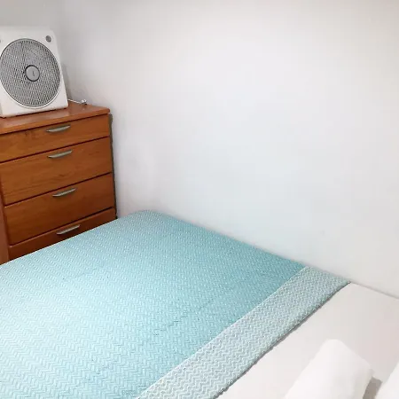 Aristheu Hostel