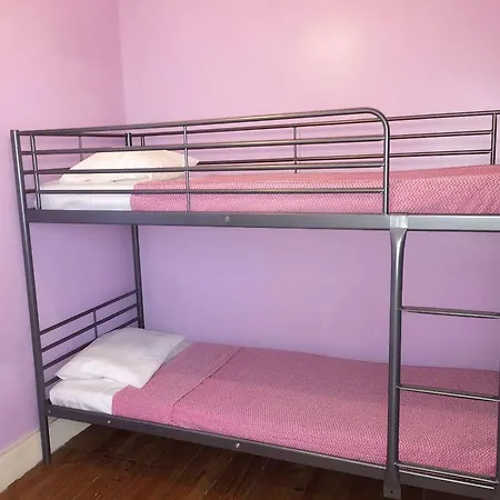 Hostal Aristheu